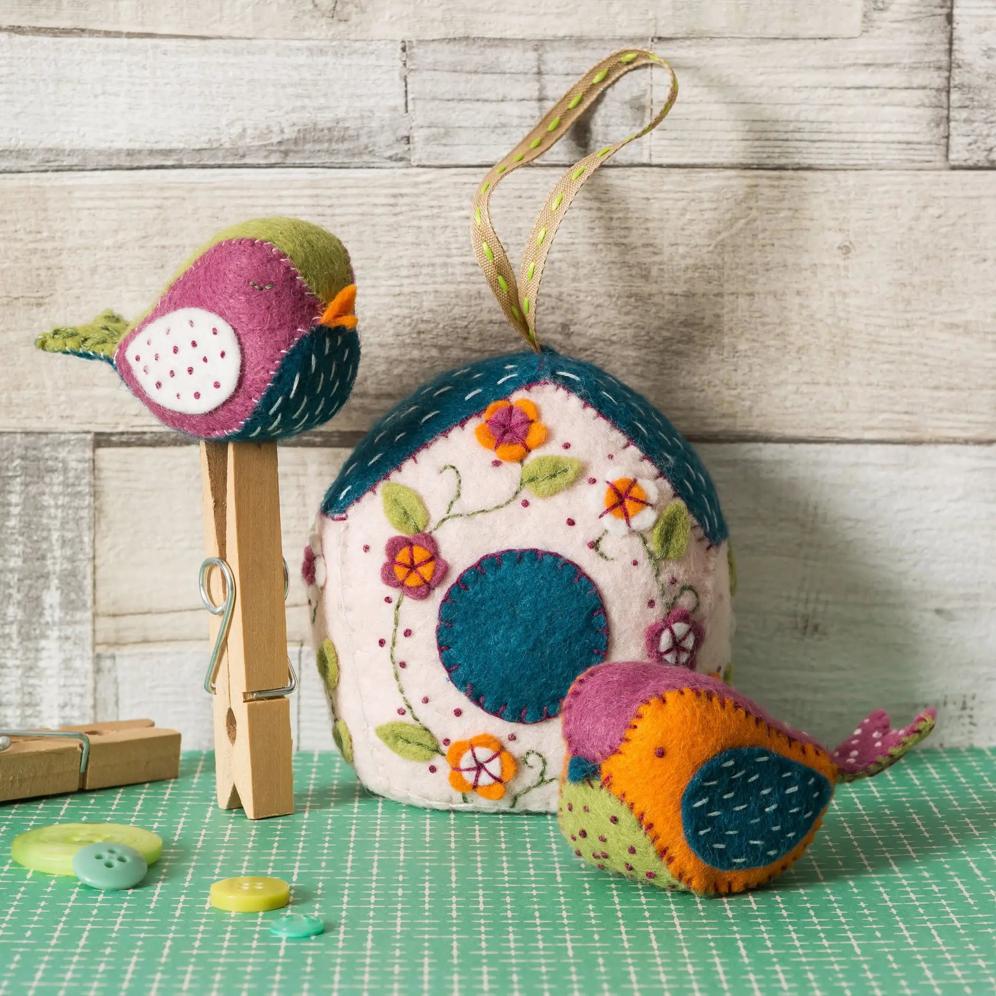 Corrine Lapierre ~ Wool Felt Craft Kit ~ Folk Bird – Hobby House Needleworks