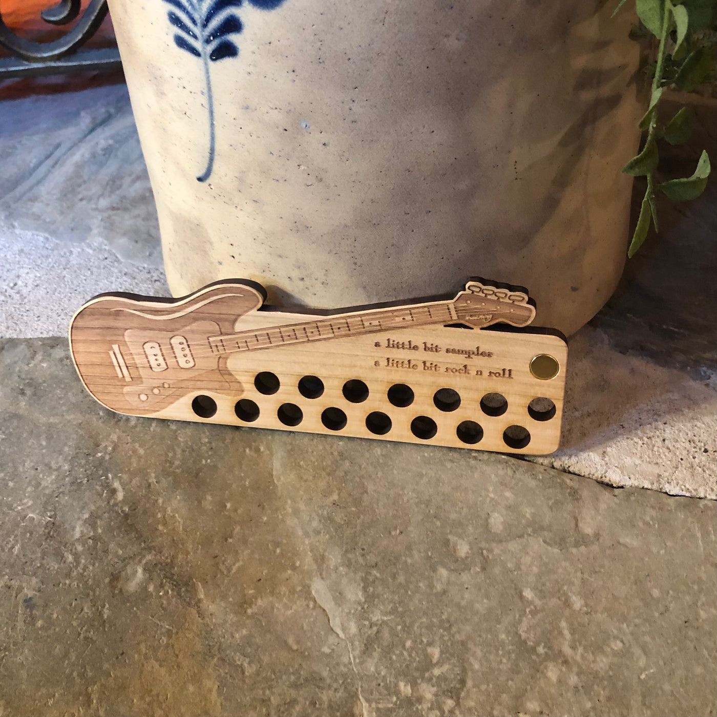 Rock & Roll Sampler Guitar Thread Keep