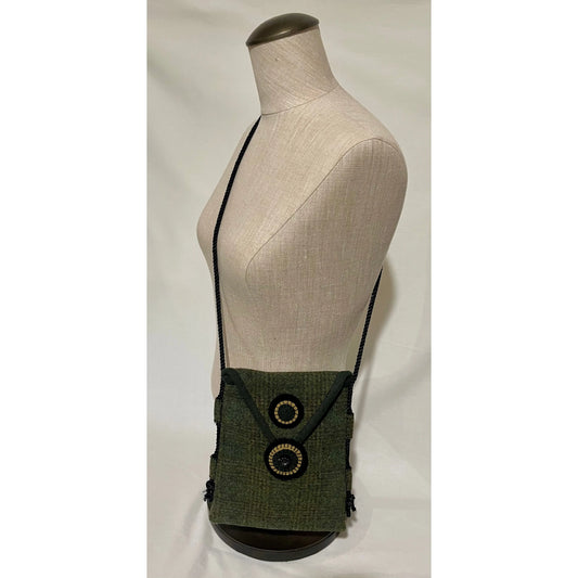 Paxe's Designs | Handmade Wool Purse ~ Triangle Flap