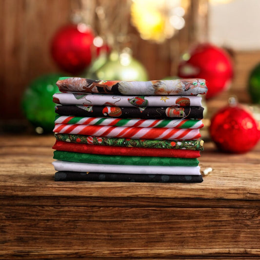 Meowy Christmas ~ Fat Quarter Bundle ~ 54400FQ 10pcs