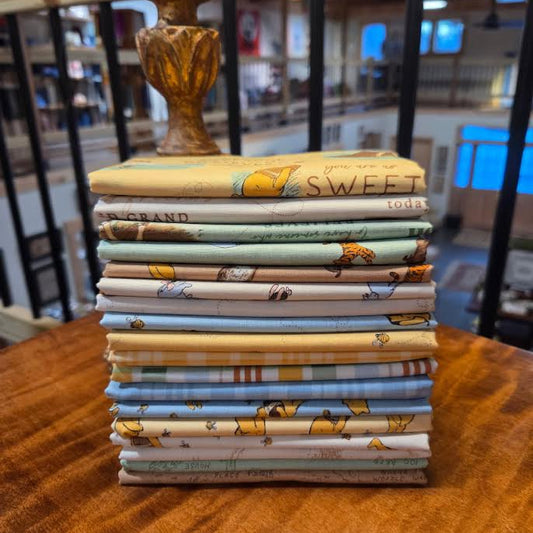 Winnie the Pooh ~ Fat Quarter Bundle 18pcs