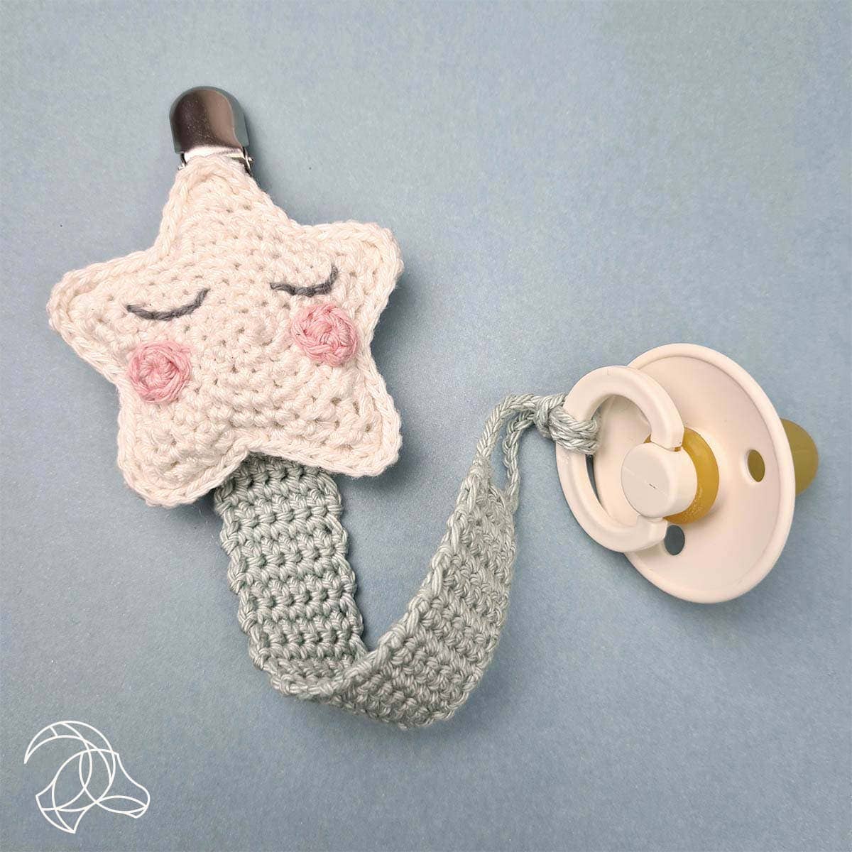 Hardicraft | Crochet Kit - Pacifier Clip Star