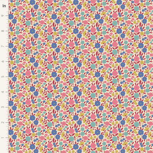 Tilda Wallflower ~ Janice ~ 100614 Red