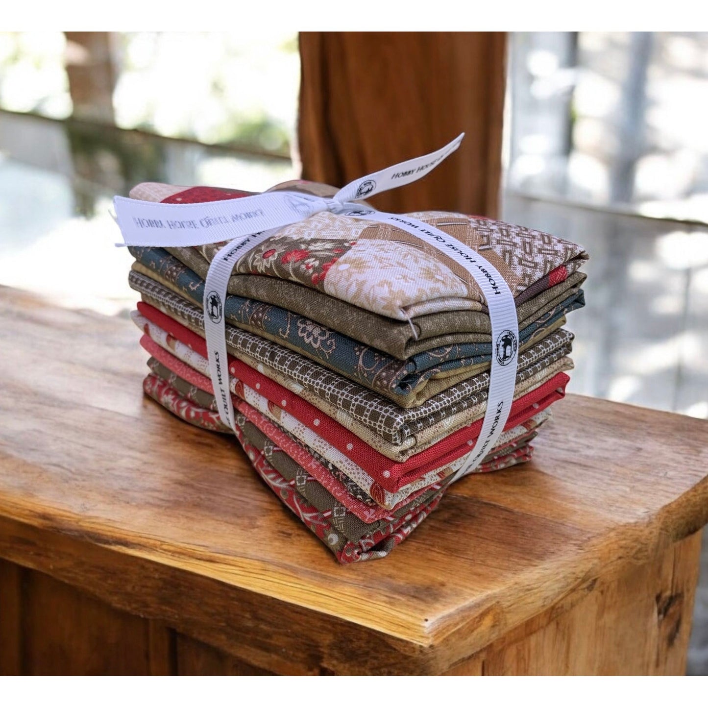 Quilt Works Fat Quarter Club ~ Reproduction ~ June 12pcs