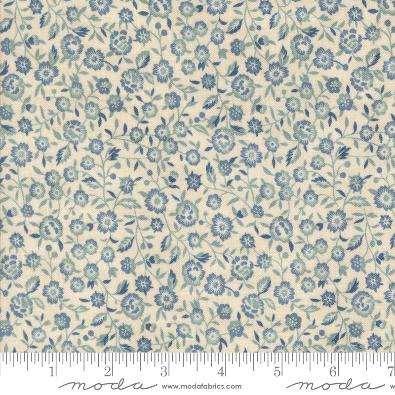 Sacre Bleu ~ Renoncule Florals ~ 13974 13 Pearl French Blue