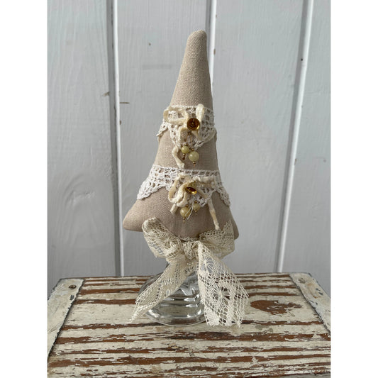 Paxe's Designs ~ Ecru Tree with Lace