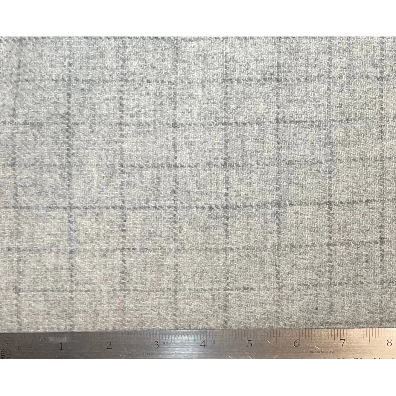 A Nimble Thimble ~ 2516 Silver Fox