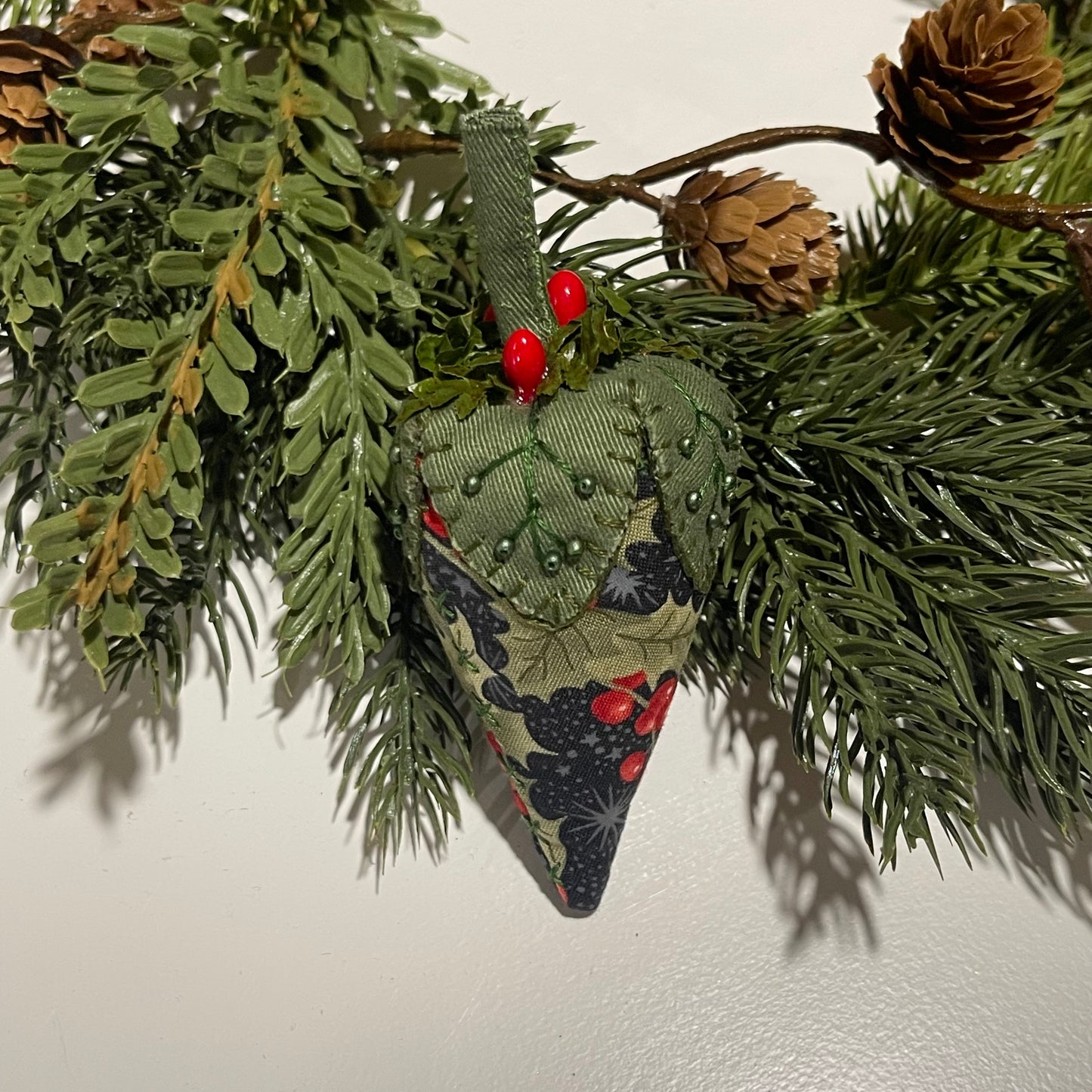 Paxe's Designs ~ Small Christmas Strawberry Pincushion