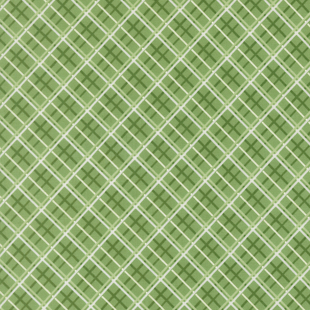 Merrily on High ~ Pretty Plaid Paper ~ 43215 14 Evergreen