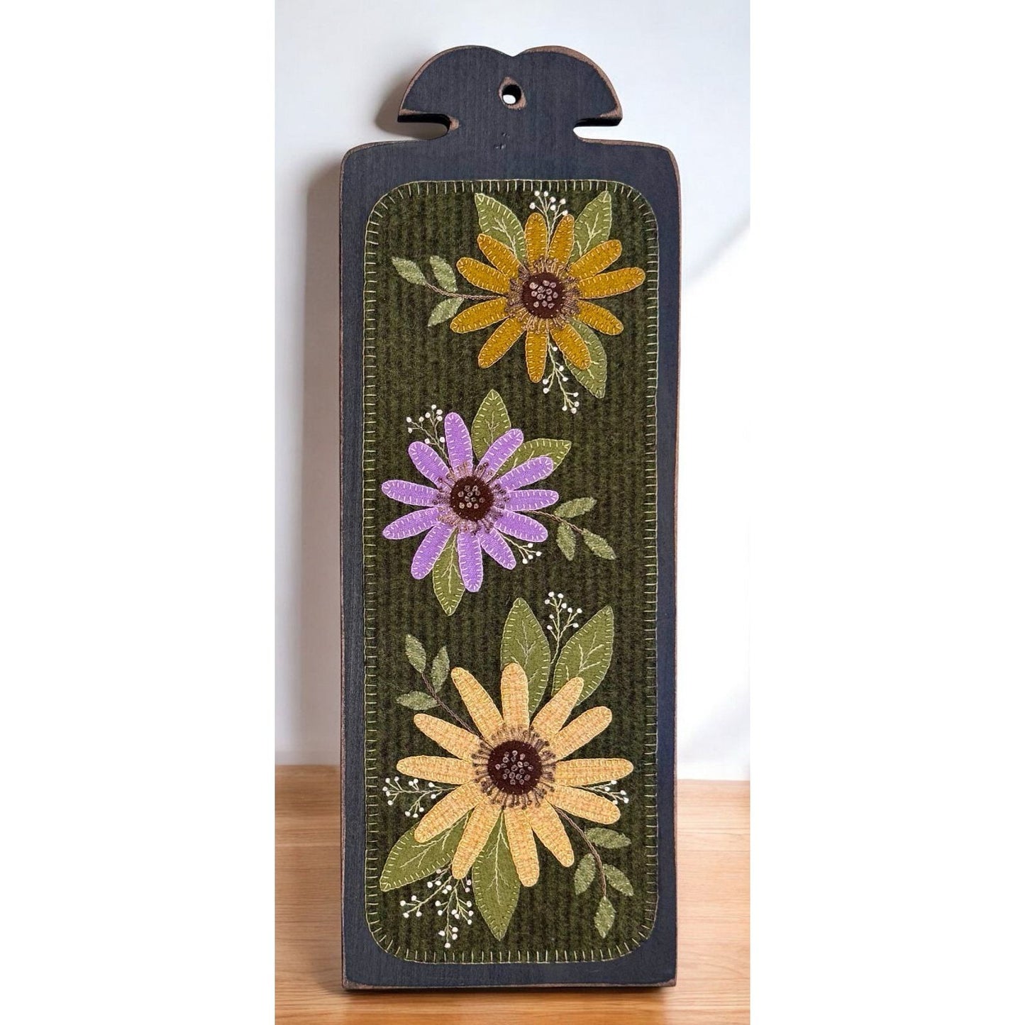 Karen Yaffe Designs ~ Oh Susanna Wool Applique Pattern or Kit