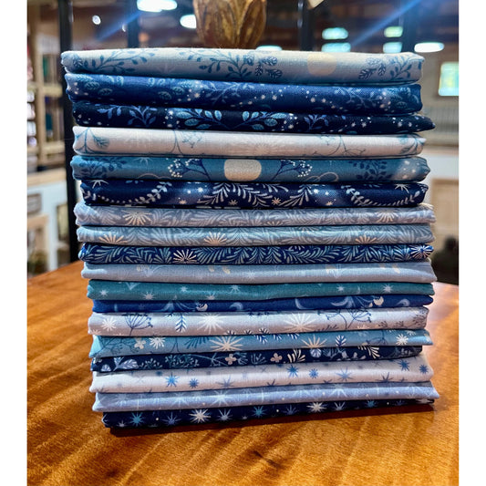 A Winter's Moon ~ Fat Quarter Bundle 18 pcs