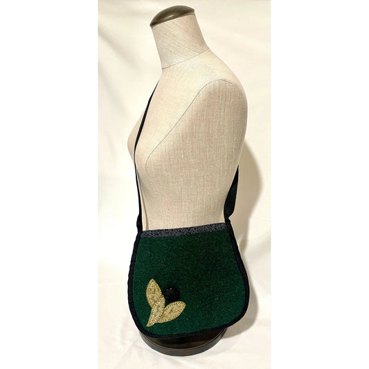 Paxe's Designs | Handmade Wool Purse ~ Hunter Green