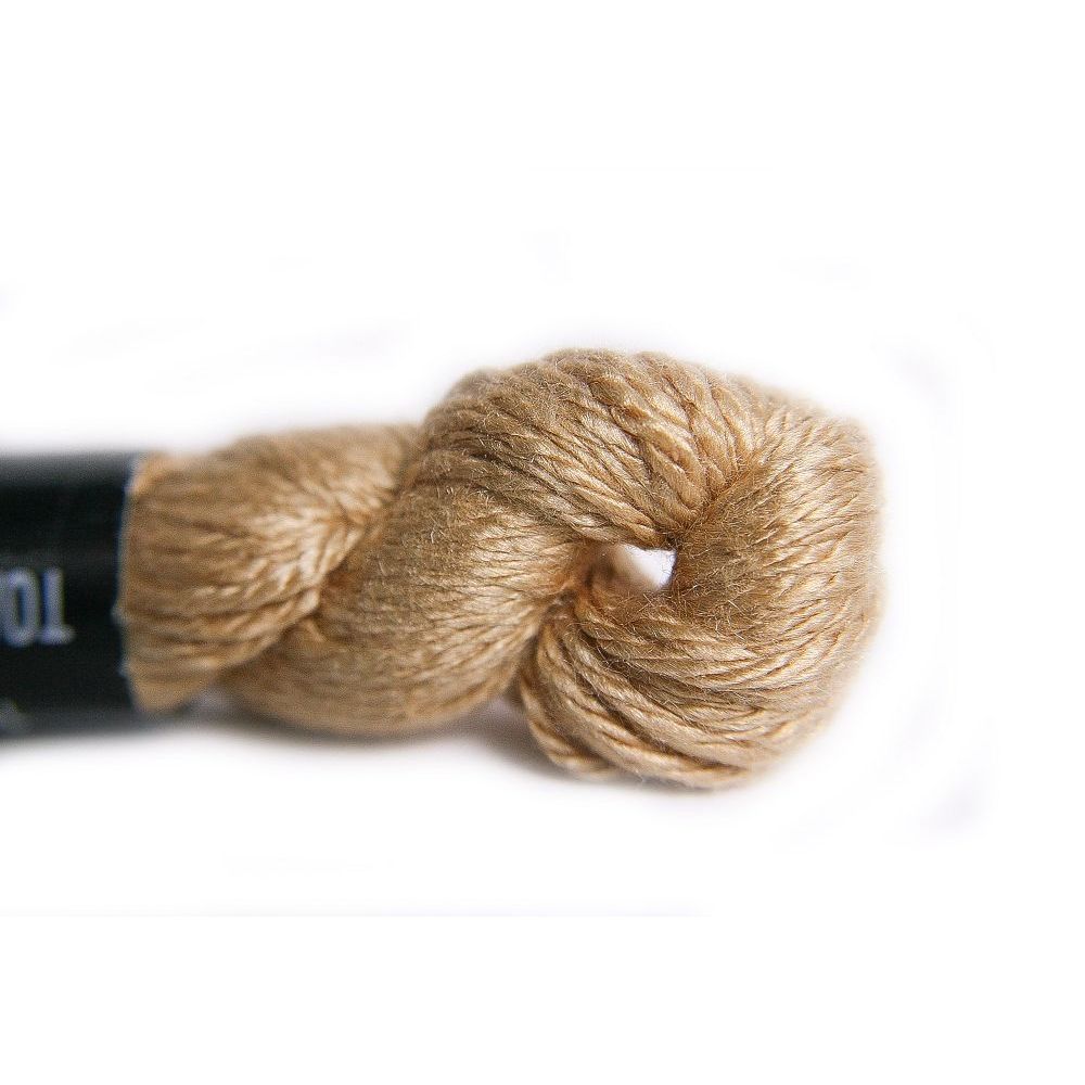 Pepper Pot Silk 060 ~ Toasted Almond