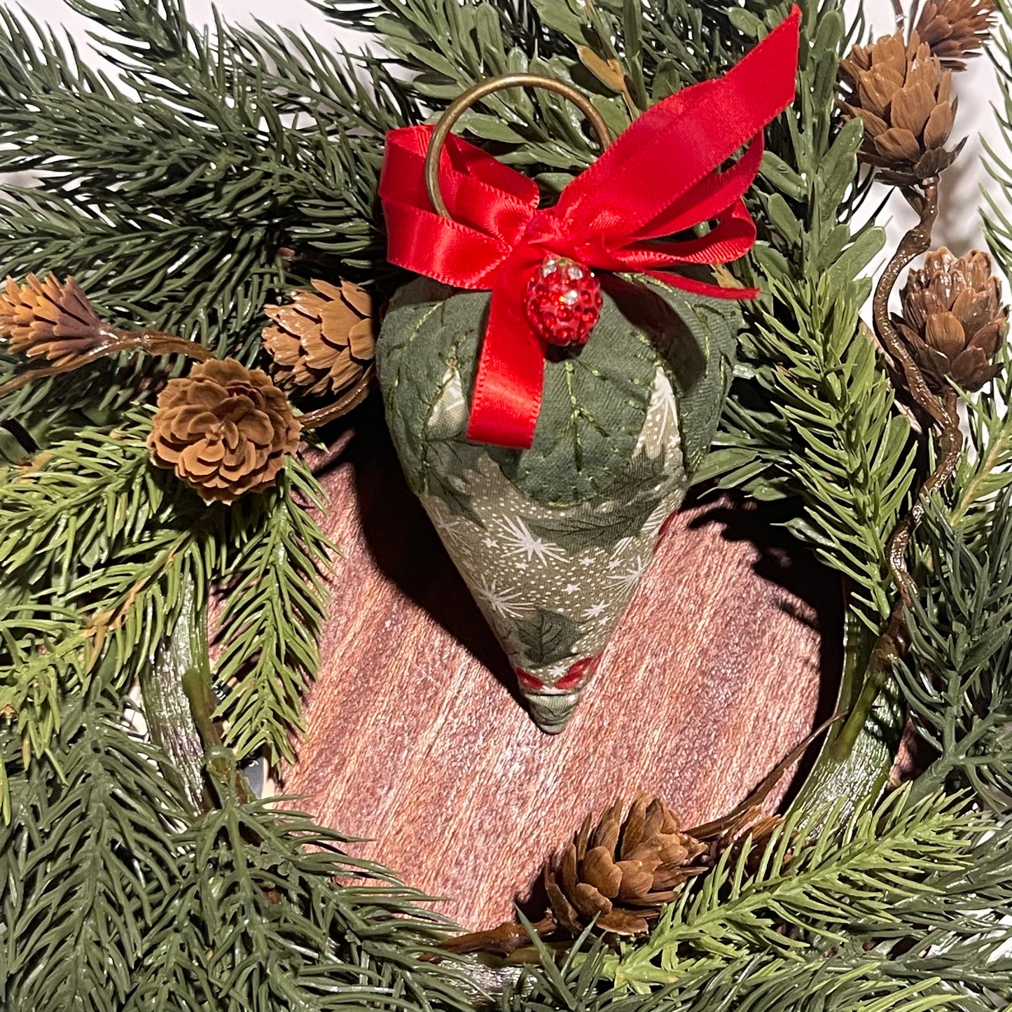 Paxe's Designs ~ Large Christmas Strawberry Pincushion