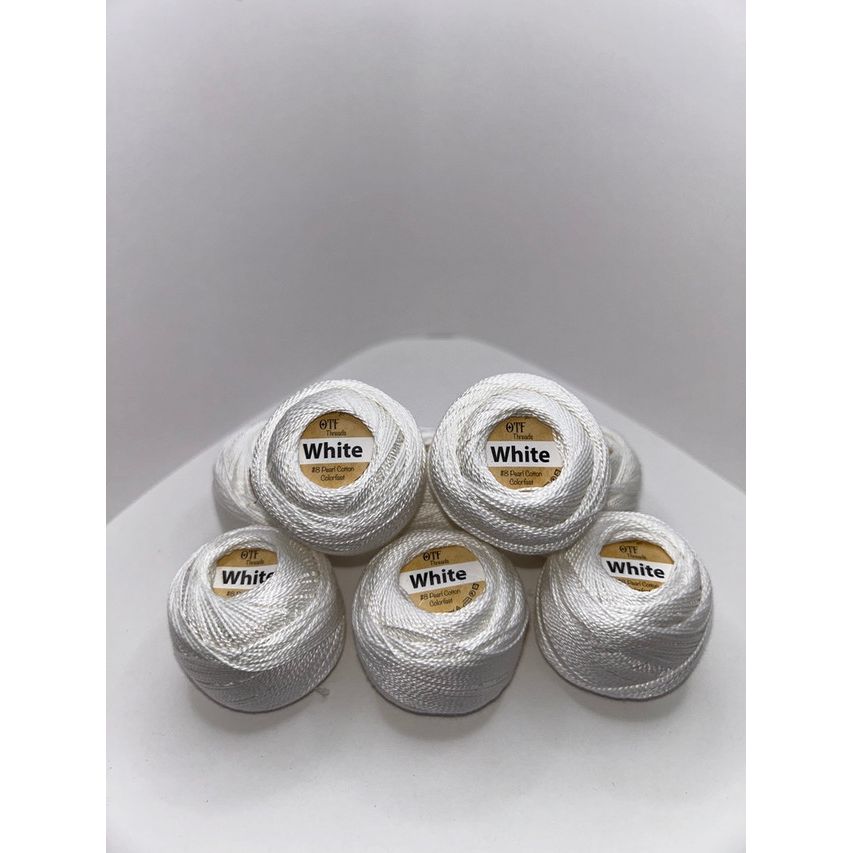 Old Tattered Flag Pearl 8 ~ White