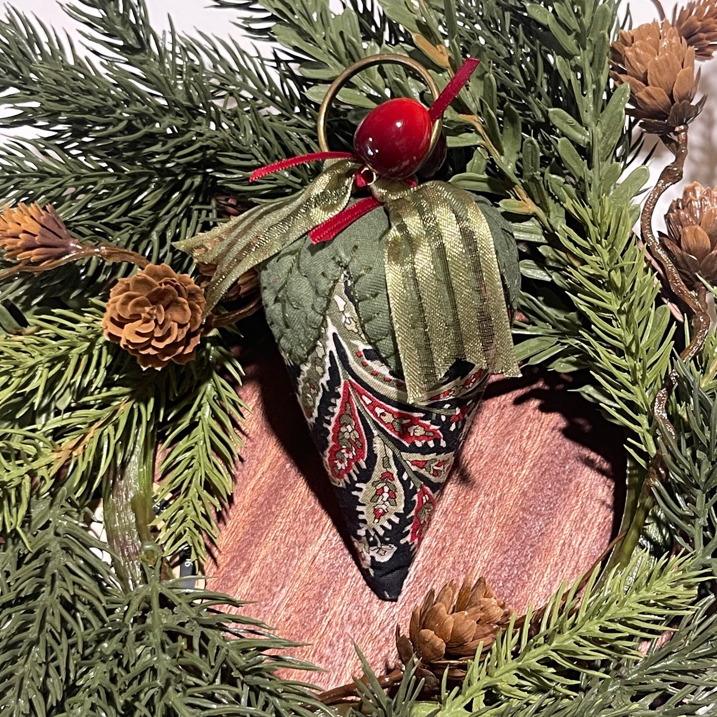 Paxe's Designs ~ Large Christmas Strawberry Pincushion