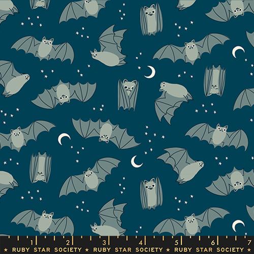 Freaky Familiars ~ Fat Bats ~ RS5194 14 Dark Green