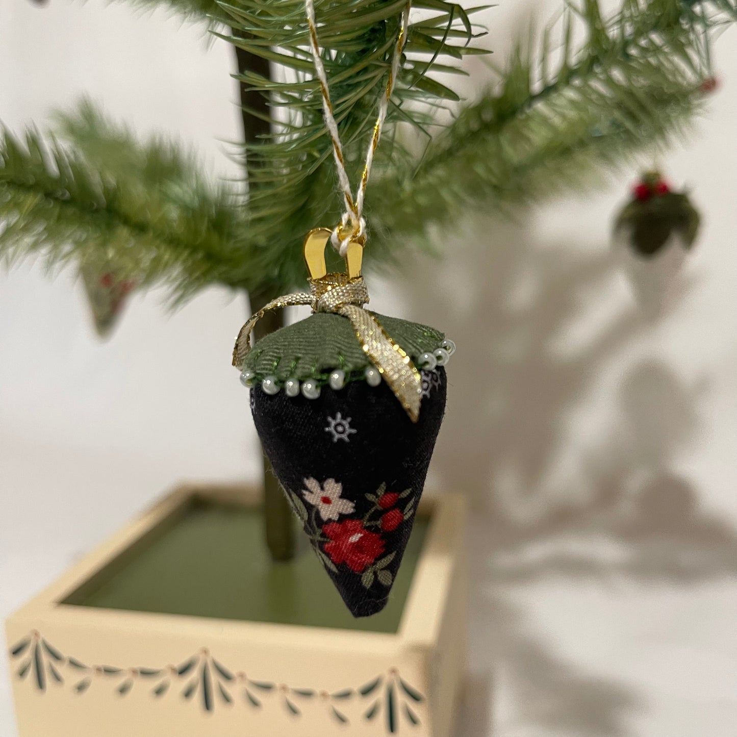 Paxe's Designs ~ Mini Strawberry Ornament