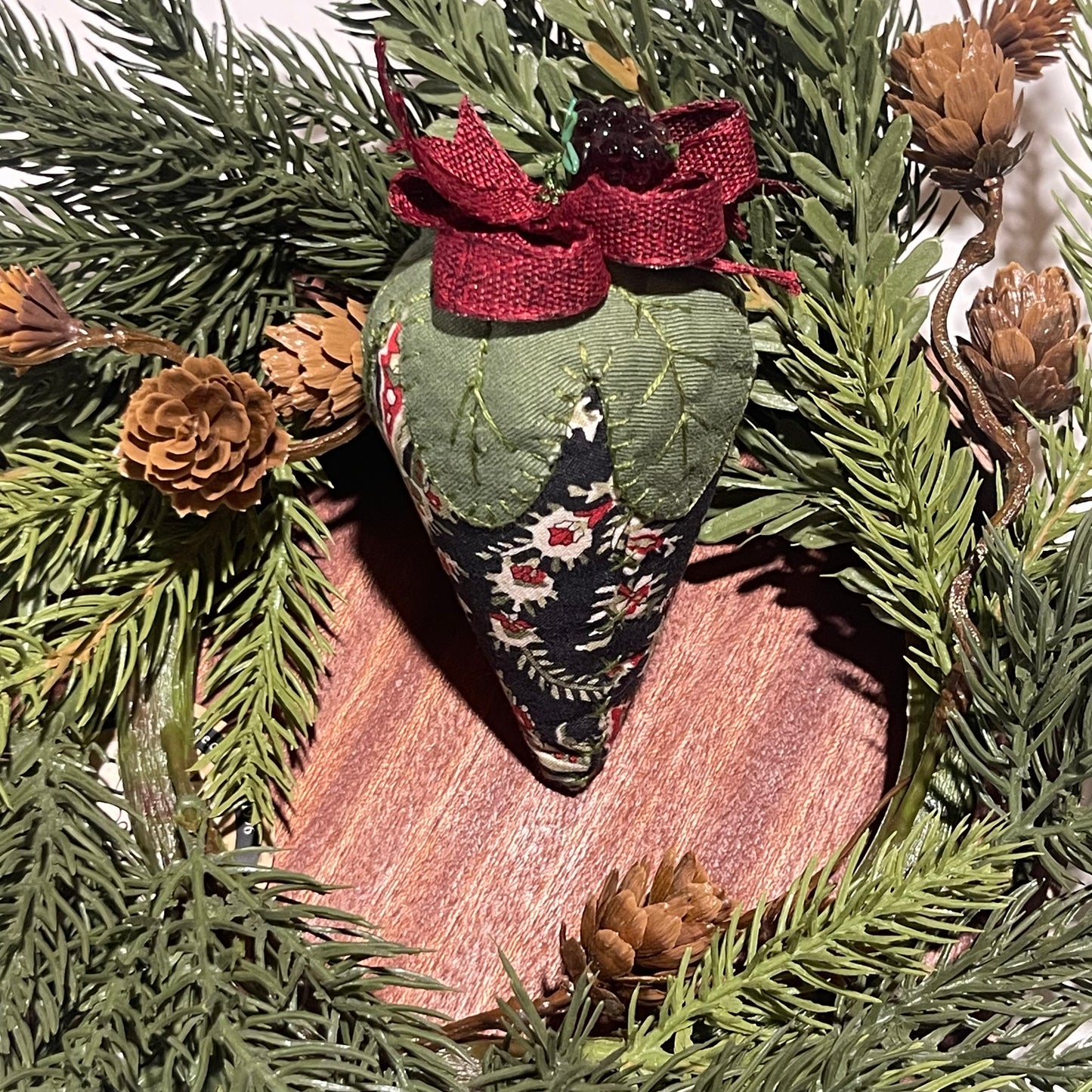 Paxe's Designs ~ Large Christmas Strawberry Pincushion