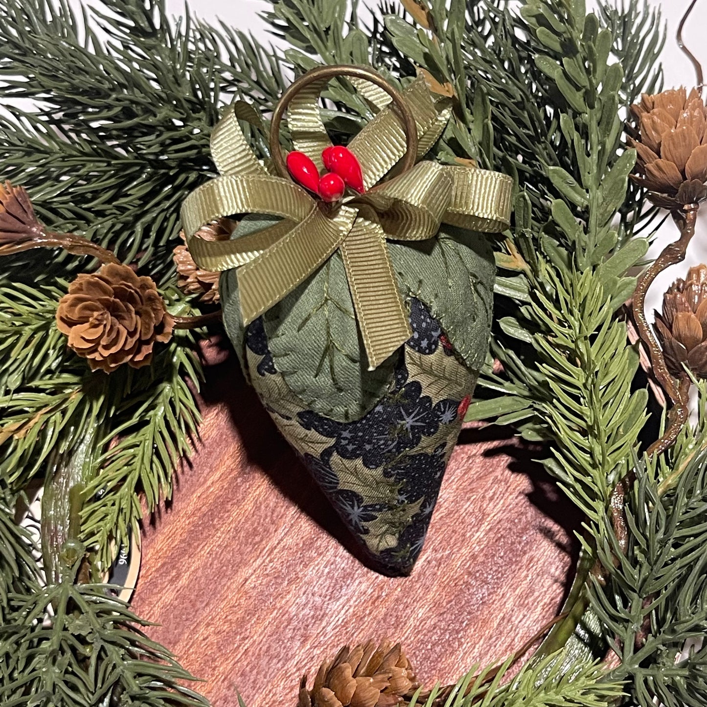 Paxe's Designs ~ Large Christmas Strawberry Pincushion
