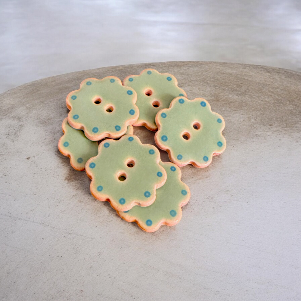 Ceramic Button | Bright Button Small Flower 17mm BB2255