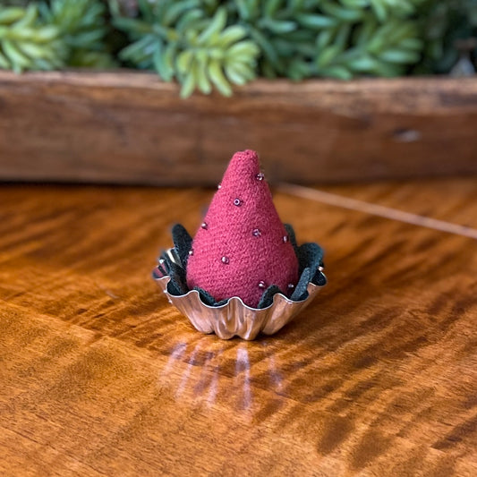 Paxe's Designs | Mini Tart Tin Red Strawberry Pincushion