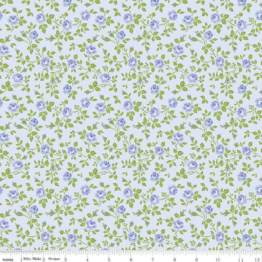 Hydrangeas in the Garden ~ Tossed Floral ~ C16832-POWDER