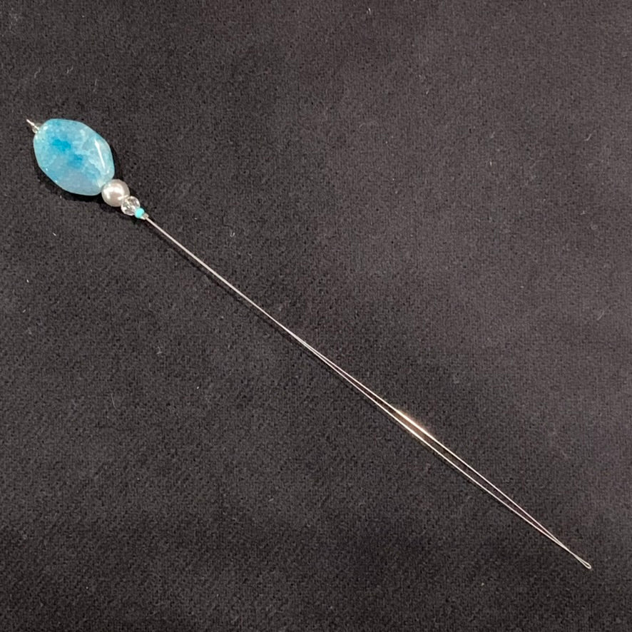 Beaded Punch Needle Threader - Sea Blue Oval