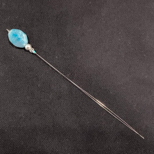 Beaded Punch Needle Threader - Sea Blue Oval