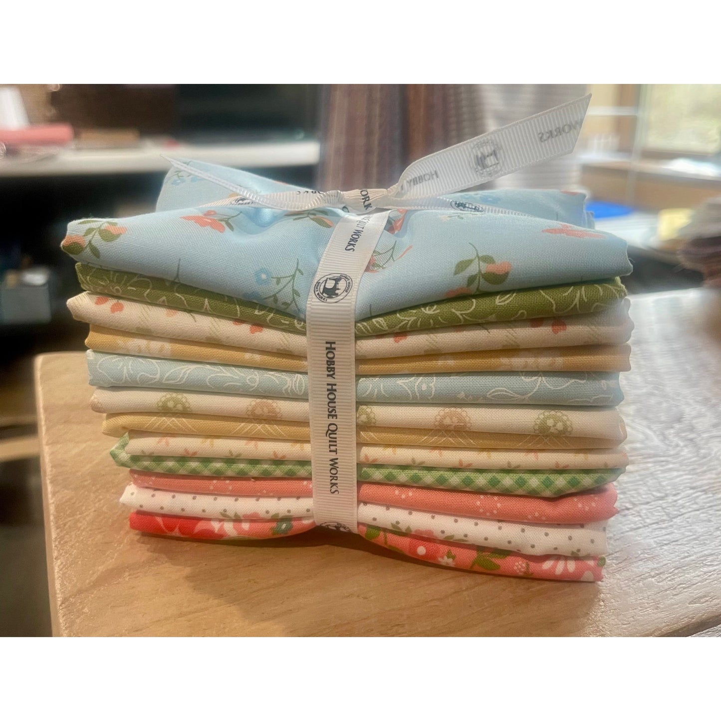 Quilt Works Fat Quarter Club ~ Moda ~ June 12pcs