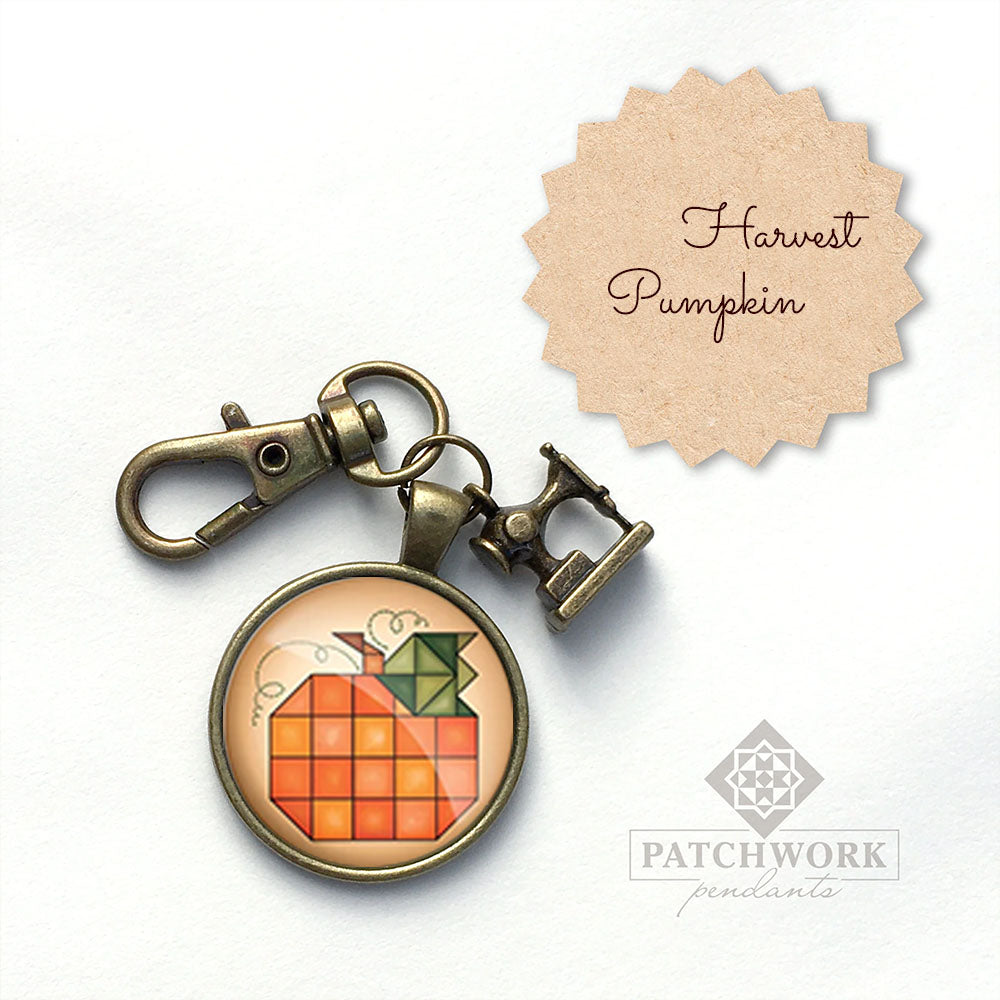 Patchwork Pendants | Harvest Pumpkin Quilt Scissor Fob - Antique Brass Round