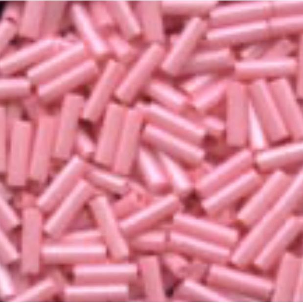 72005 Peppermint Small Bugle Glass Beads