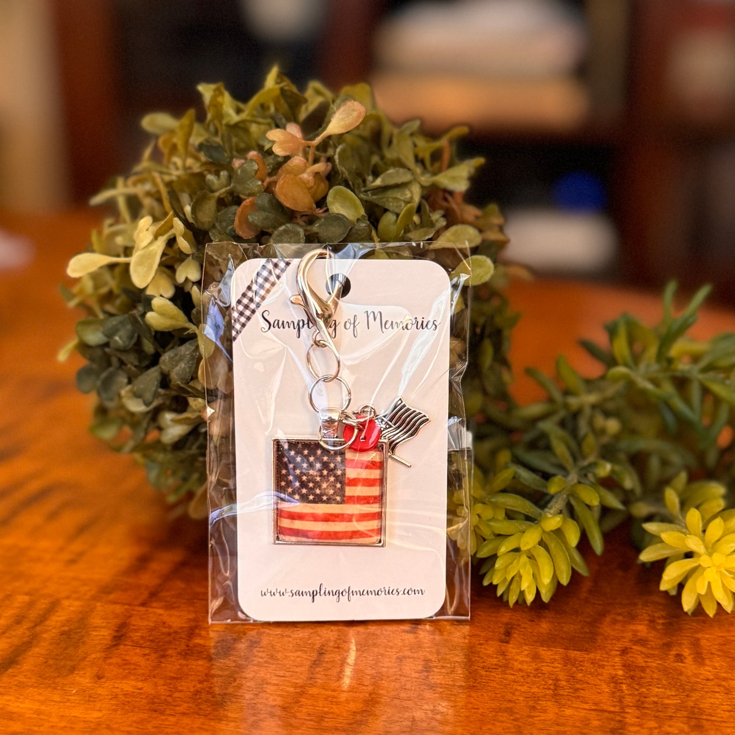Sampling of Memories | Scissor Fob - American Flag