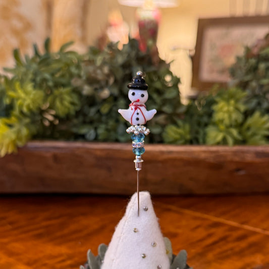 Minnie McBean Counting Pin | Snowman