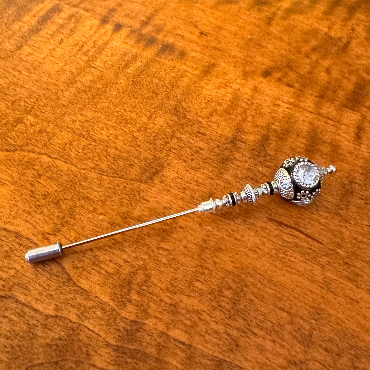 Minnie McBean Counting Pin | Jewel - Jet