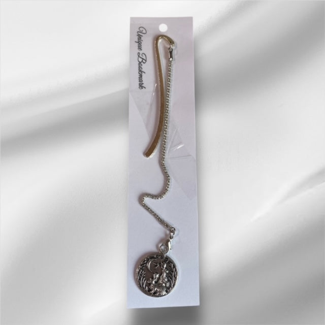 Paxe's Designs ~ Unique Bookmark