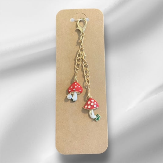 Paxe's Designs ~ 2D Mushroom Keychain
