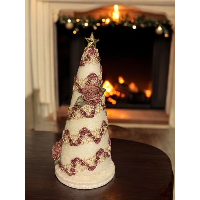Paxe's Designs ~ Large Christmas Tree