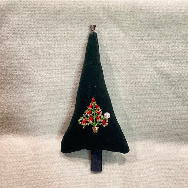 Paxe's Designs ~ Velvet Christmas Tree Decoration