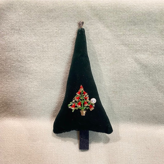 Paxe's Designs ~ Velvet Christmas Tree Decoration
