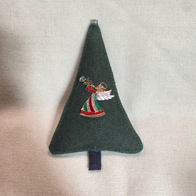 Paxe's Designs ~ 100% Wool Christmas Tree Decoration
