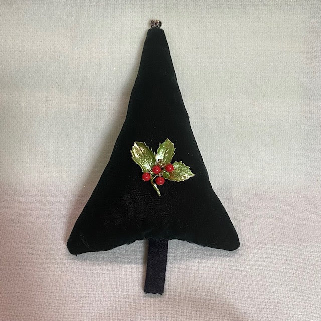 Paxe's Designs ~ Velvet Christmas Tree Decoration