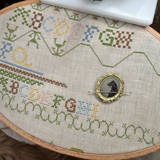 Hobby House Needleworks | Vintage Equine Needle Minder