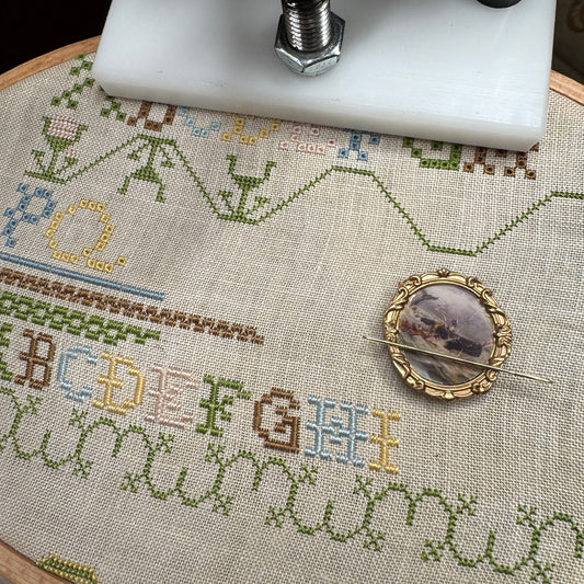 Hobby House Needleworks | Vintage Whale Needle Minder
