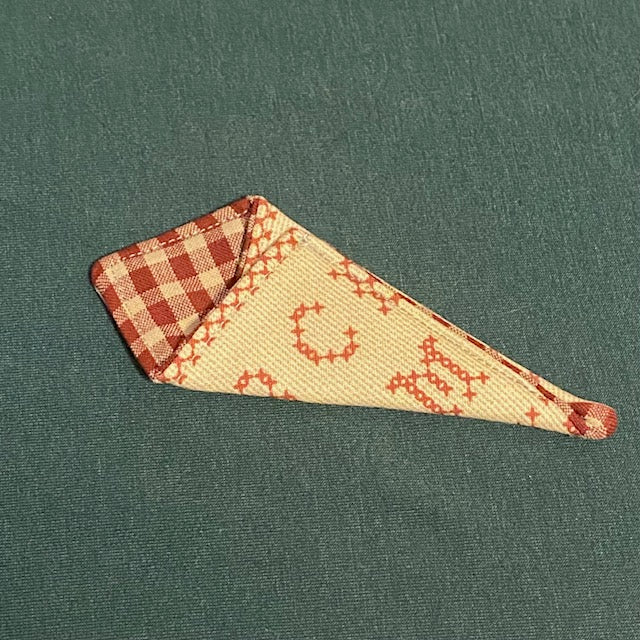 Fiber Antiquities ~ Scissor Holder