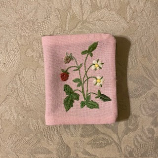 Paxe's Designs ~ Embroidered Needlebook