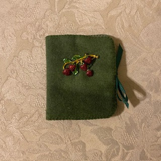 Paxe's Designs ~ Fruits Needlebook