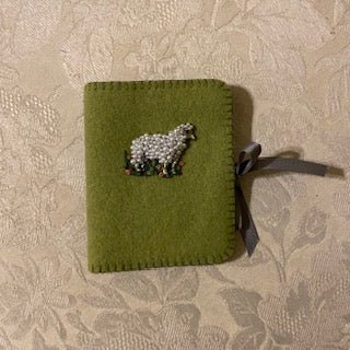 Paxe's Designs ~ Animal Needlebook
