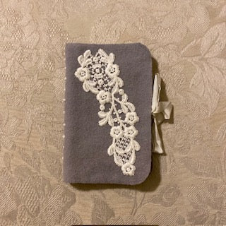 Paxe's Designs ~ Lace/Embellished Needlebook