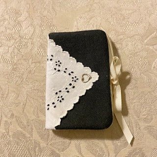 Paxe's Designs ~ Lace/Embellished Needlebook